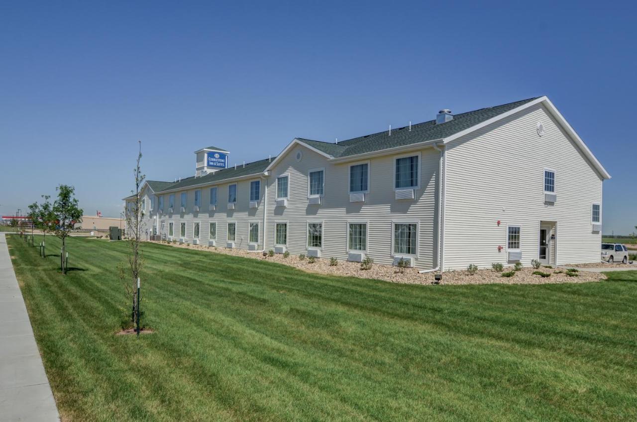 Cobblestone Inn & Suites-Kersey Esterno foto