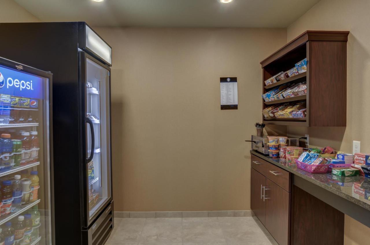Cobblestone Inn & Suites-Kersey Esterno foto